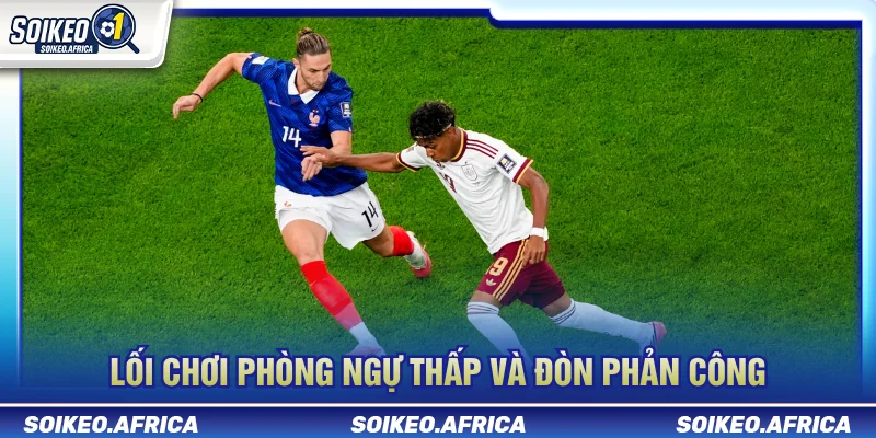 Phòng ngự thấp trong thế trận bóng đá và cách đọc kèo